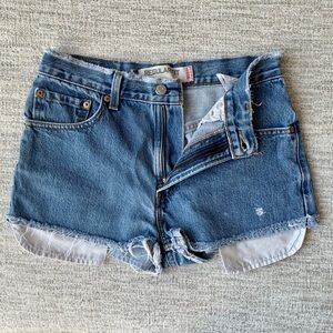 Vintage Levi’s 505 Cut-offs
